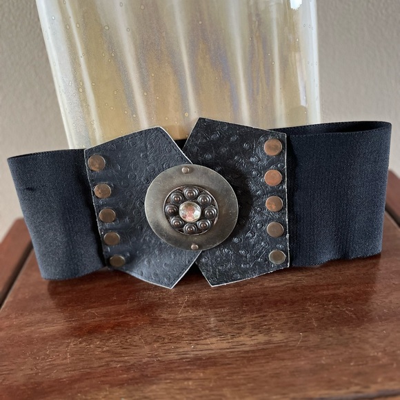 Accessories - 80’s elastic wide embellished buckle black belt
